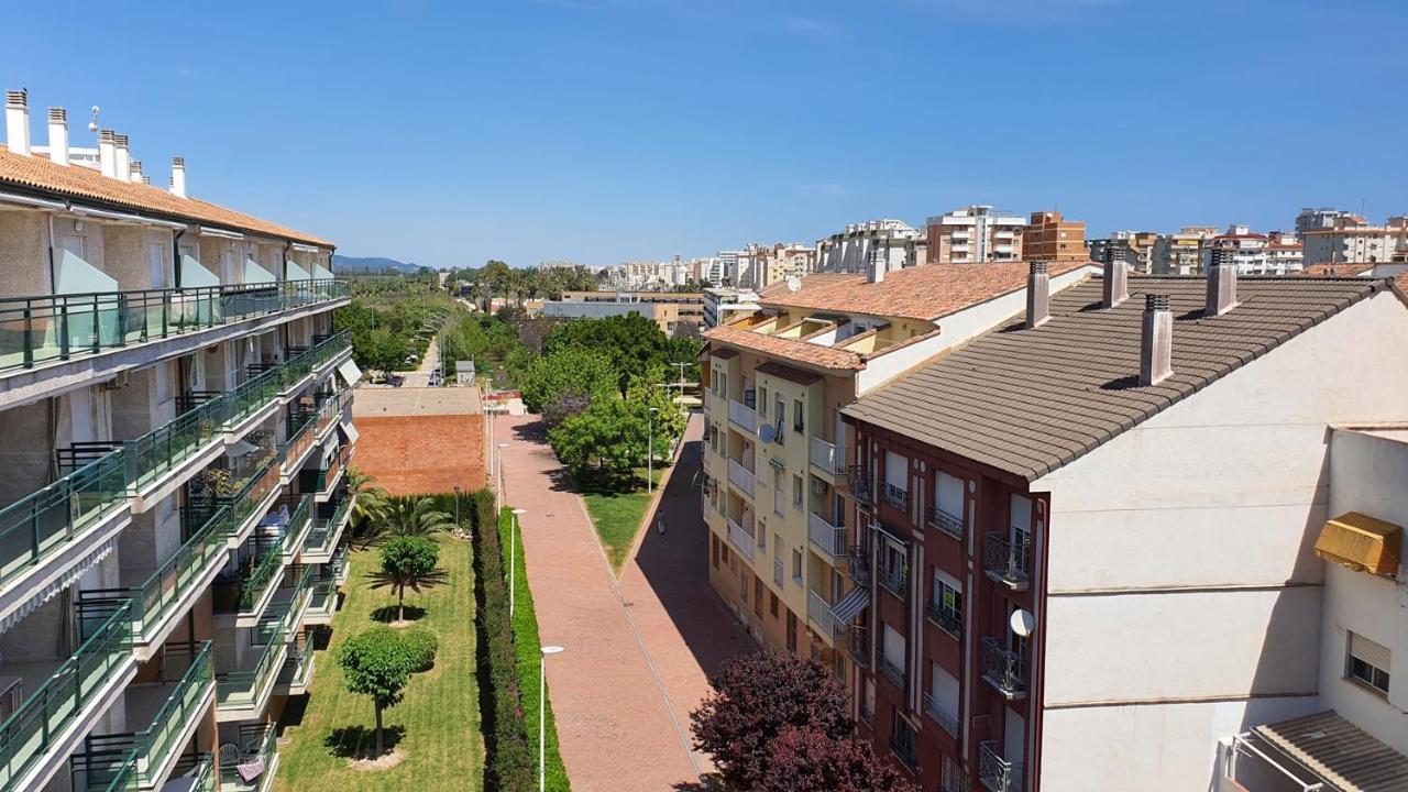 Universidad Del Mar - Alquiler Solo Familias Gandía Eksteriør bilde